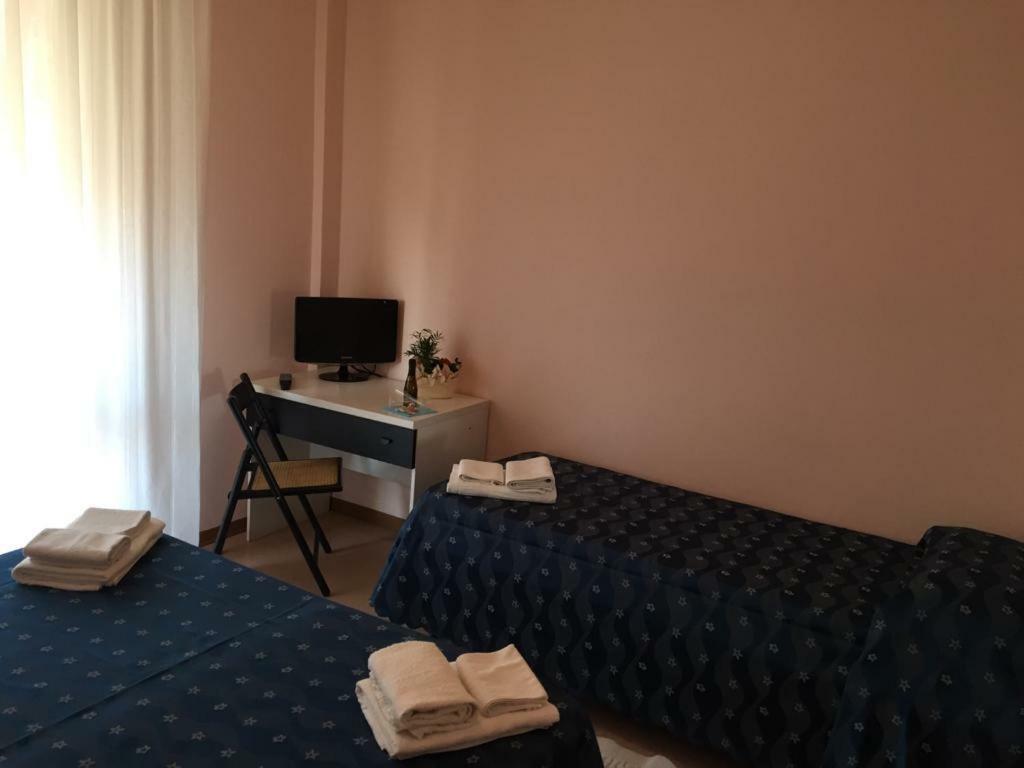 Hotel Ville De Paris Riccione Luaran gambar