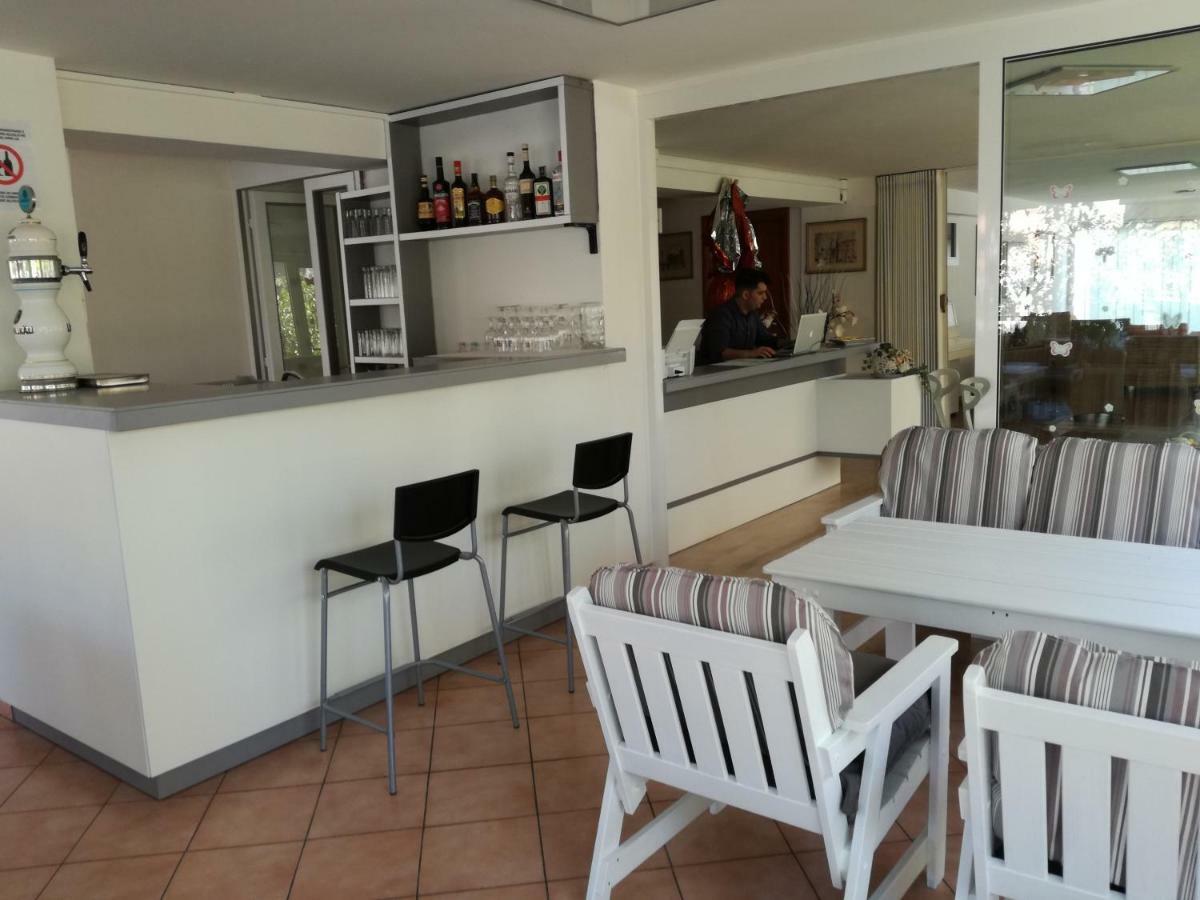 Hotel Ville De Paris Riccione Luaran gambar