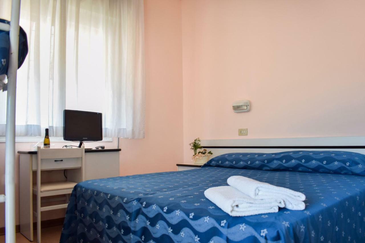 Hotel Ville De Paris Riccione Luaran gambar