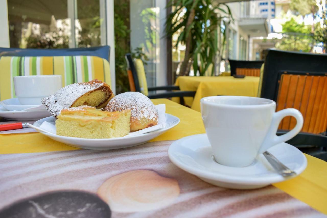 Hotel Ville De Paris Riccione Luaran gambar